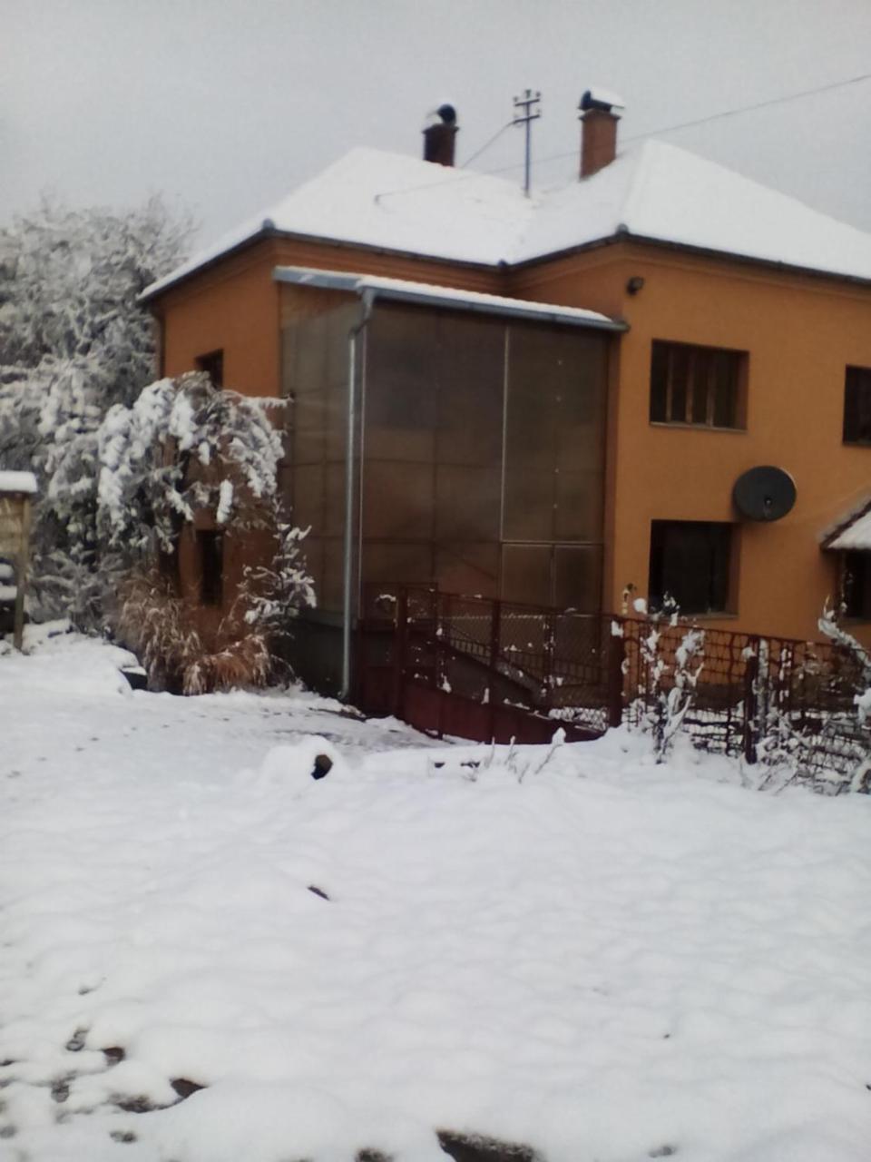Stara Planina Vila Vesela Kuca Jalovik Izvor Экстерьер фото